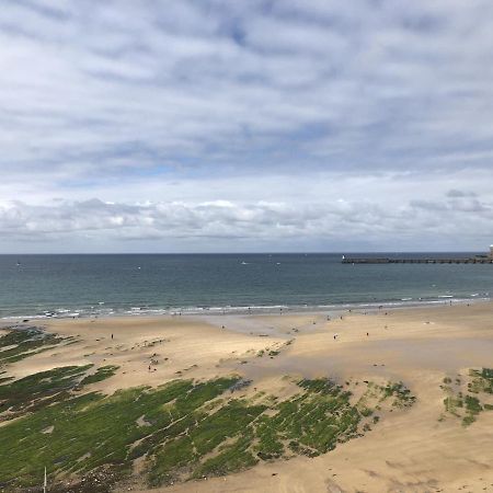 Appartement T2 Refait A Neuf Avec Balcon Face Mer Et Ascenseur, Au Coeur Des Sables-D'Olonne - Fr-1-485-70 Les Sables-dʼOlonne Dış mekan fotoğraf